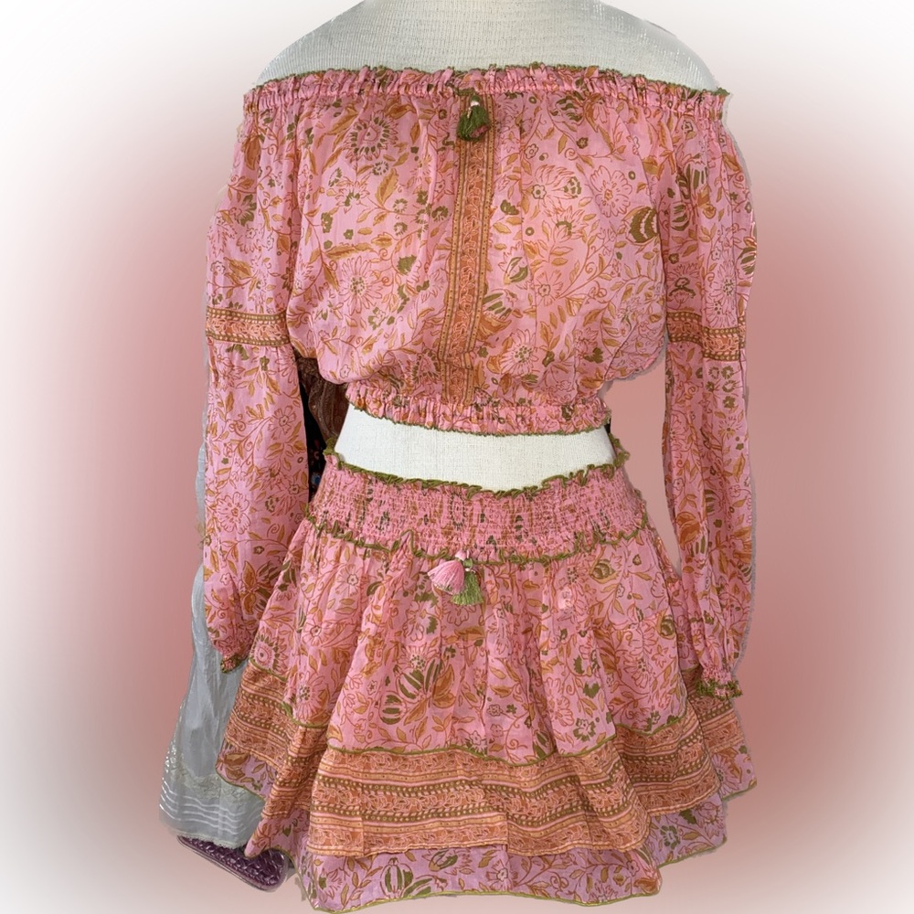 💥SOLD💥✨Poupette St. Barth pink crop top and skirt set NWT